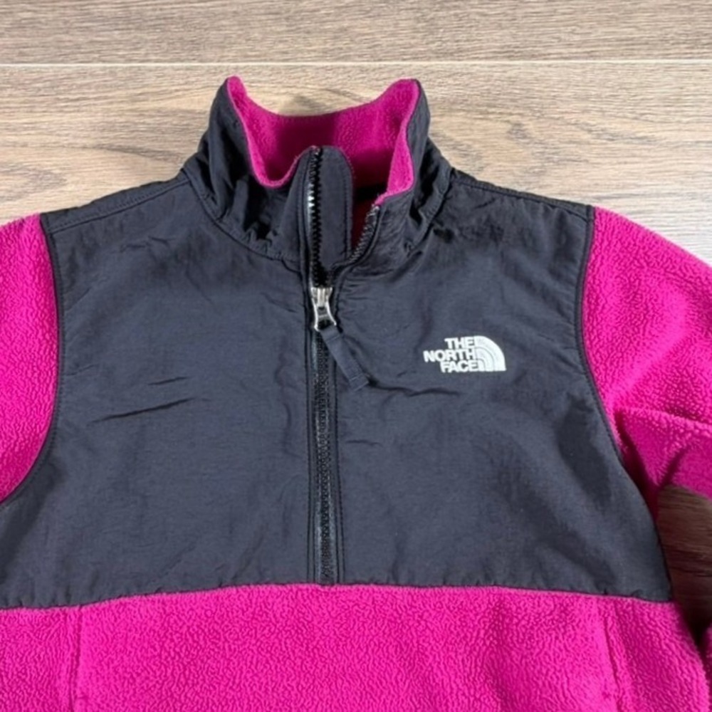 The North Face Girls 200W Tundra Quarter Zip Pullover Pink/Black Outdoors 7/8